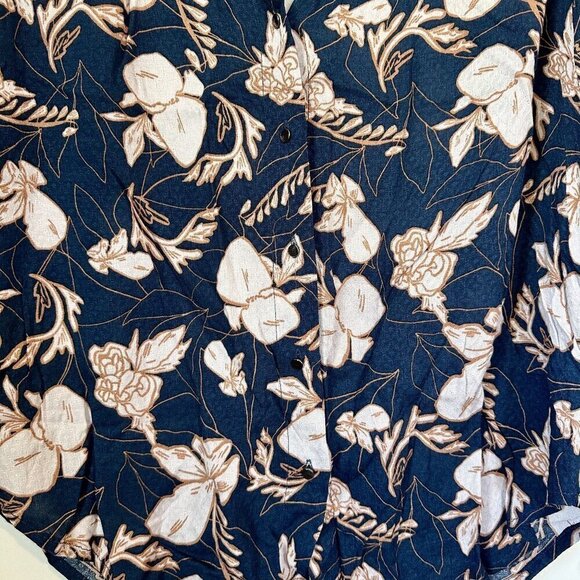 Spendid Long Sleeve Button-Up Floral Shirt - Small - Picture 4 of 9